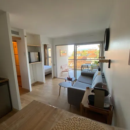 Apartment Appartement Cannes Beach