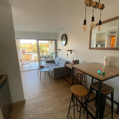 Appartement Cannes Beach Apartment